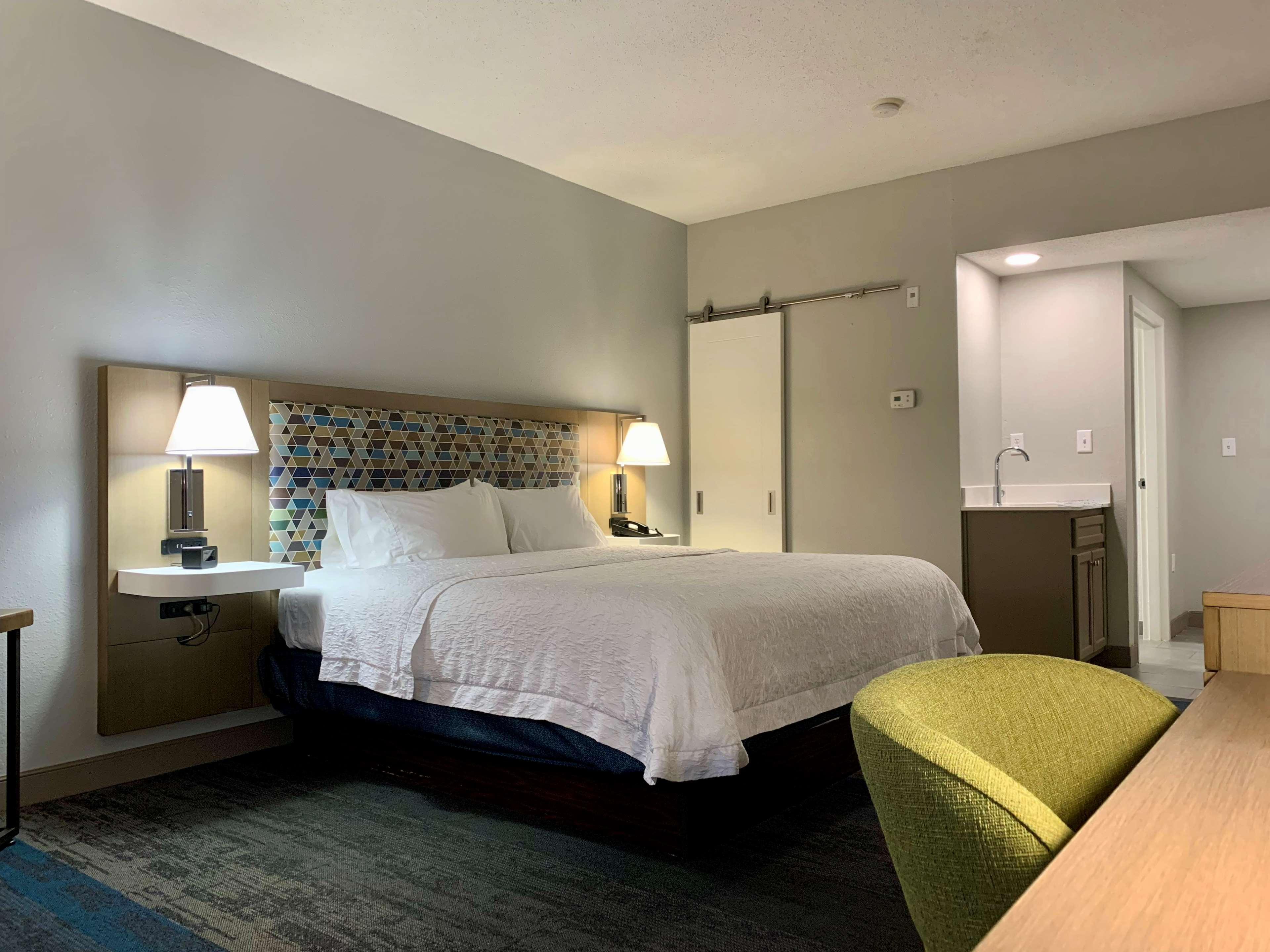 Hampton Inn Cumming Exteriör bild