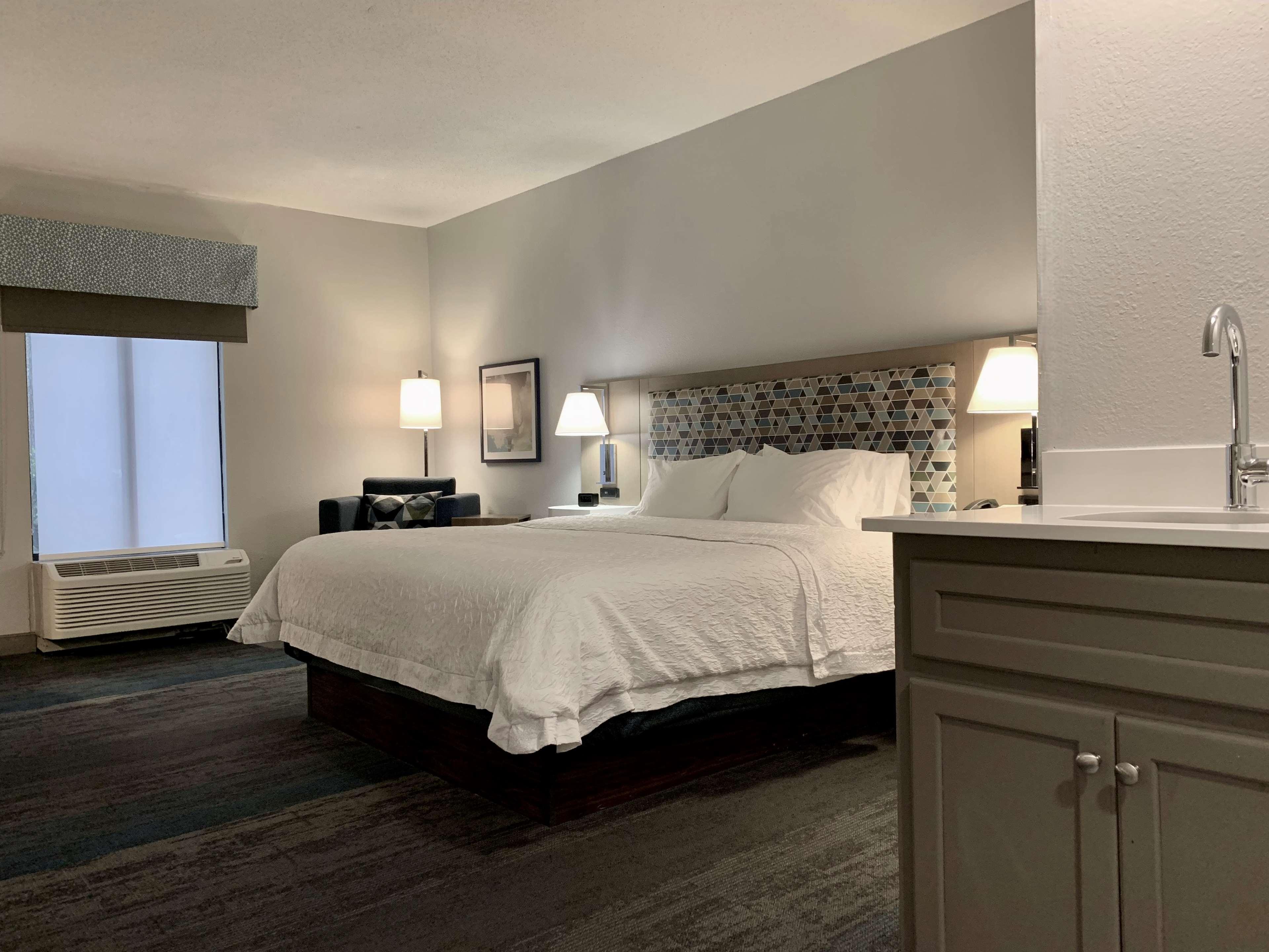 Hampton Inn Cumming Exteriör bild