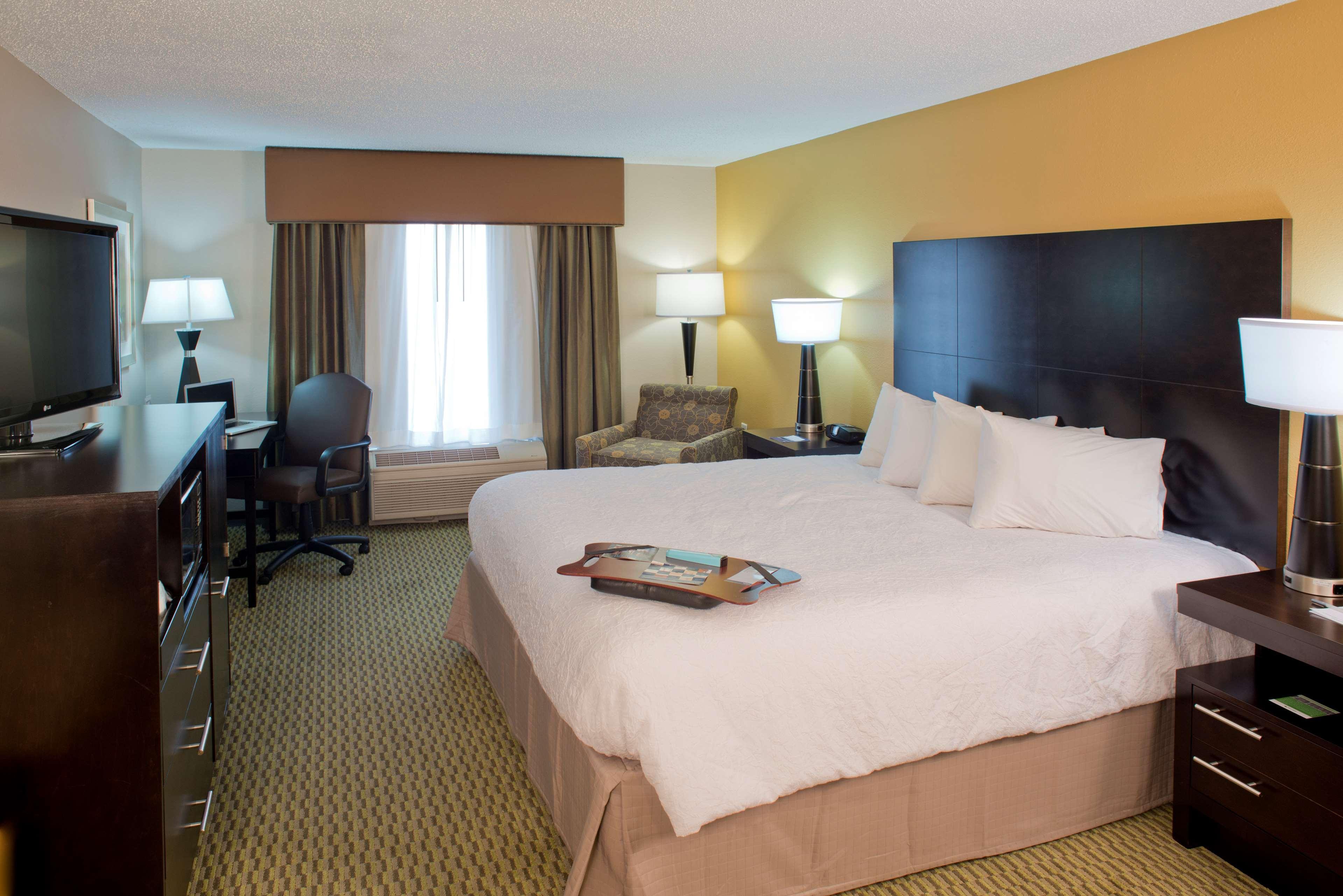 Hampton Inn Cumming Exteriör bild